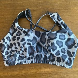 Onzie leopard large sports bra